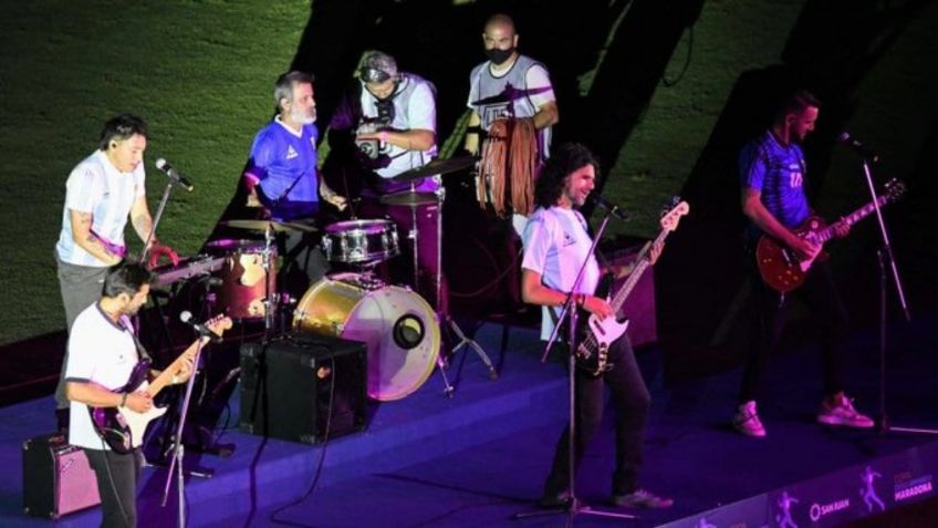 ¡Conmovedor! Ex jugadores cantan a Diego Maradona en final de Copa Argentina (VIDEO)