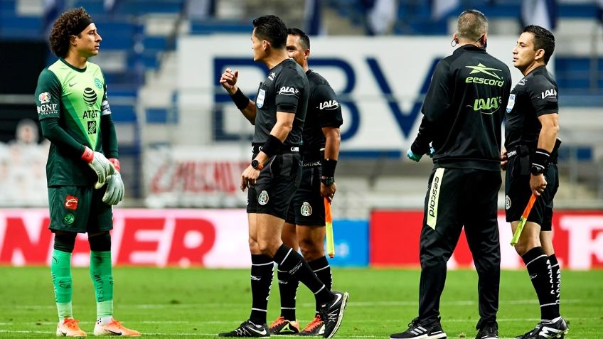 Arturo Brizio reconoce ERROR arbitral en el Rayados vs América (VIDEO)