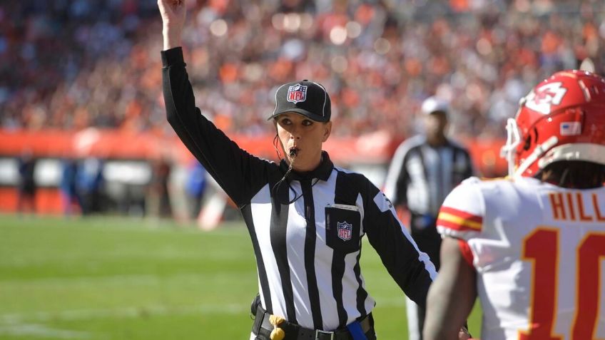 Conoce a Sarah Thomas, la primera oficial mujer que estará en un Super Bowl