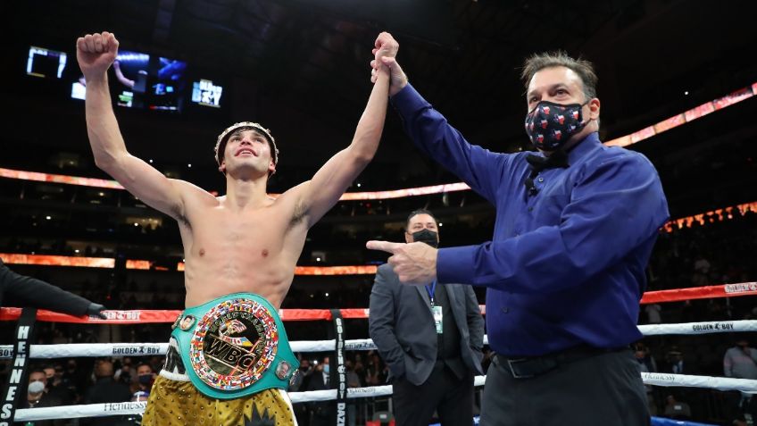 Ryan García se repone y vence por nocaut a Campbell en el séptimo round