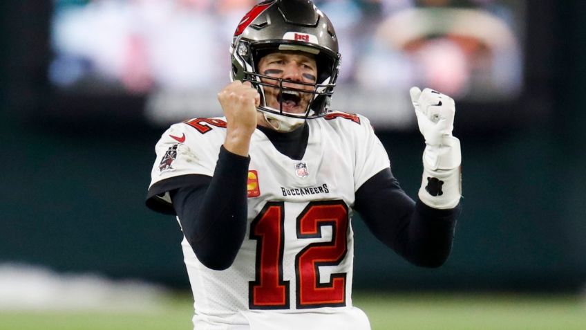 Los MEMES se rinden a los pies de Tom Brady por llevar al Super Bowl a los Buccaneers