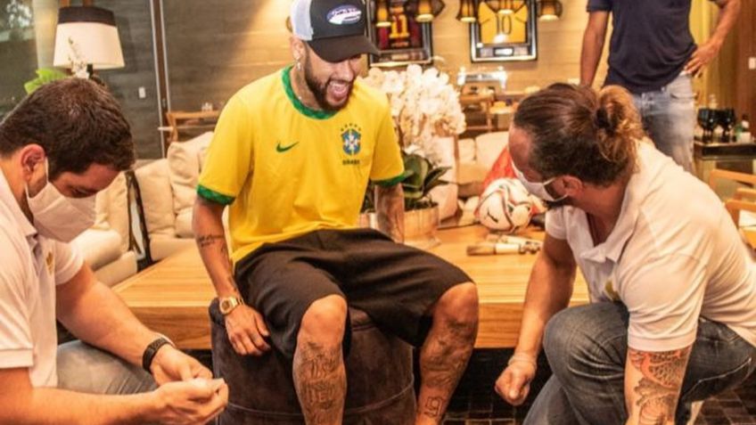 Neymar manda mensaje a sus detractores tras ser inmortalizado en el Maracaná