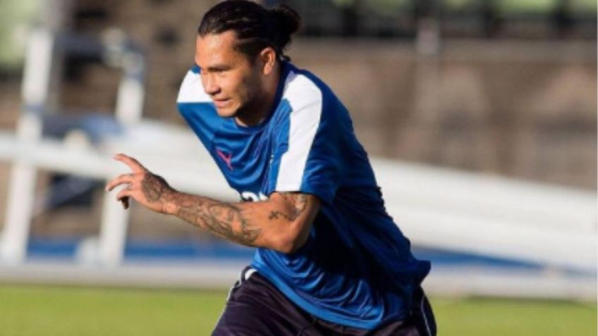 Gullit Peña presume entrenamiento antes de llegar a su nuevo equipo (VIDEO)