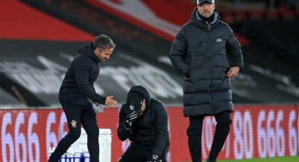 Técnico del Southampton rompe en llanto tras vencer al Liverpool de Klopp (VIDEO)