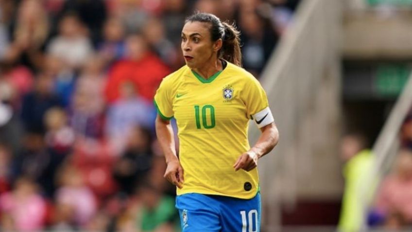 Conoce a Marta, jugadora brasileña que anunció boda con compañera de club