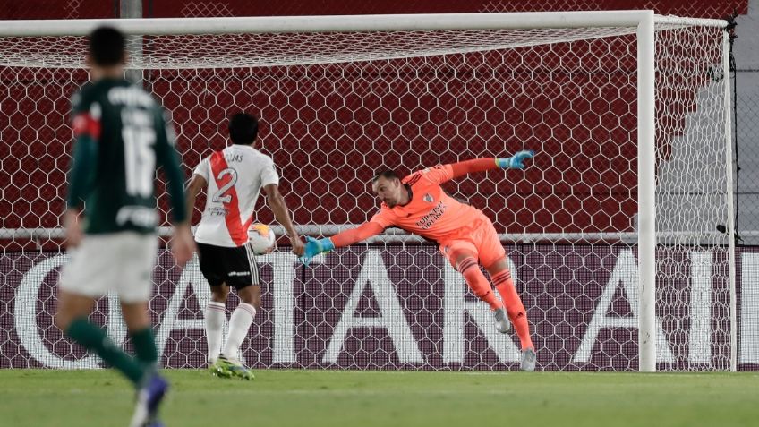 El insólito error de Franco Armani en derrota de River Plate vs Palmeiras (VIDEO)
