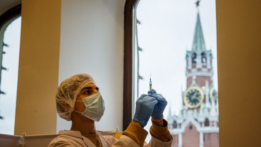 Vacunación: ¿Por qué la OMS aún no acepta la Sputnik V?