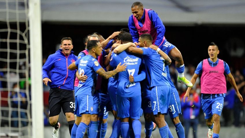 Liga MX: Cruz Azul eclipsa al América en el Clásico Joven y celebra a lo campeón