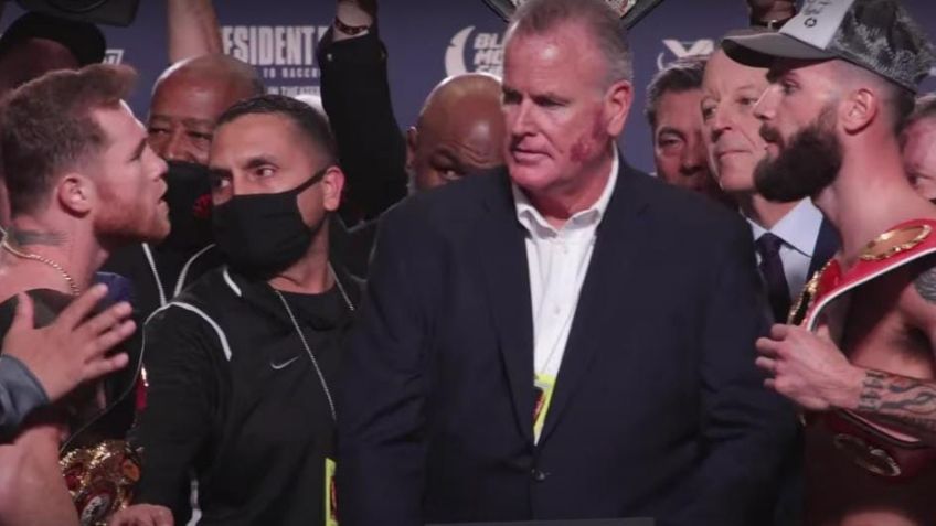 Canelo Álvarez intercambió mentadas de madre con Plant en pesaje (VIDEO)