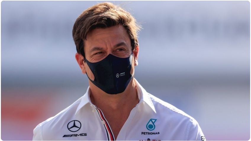 Toto Wolff enojado con Valtteri Bottas por dejarle el podio a Checo Pérez