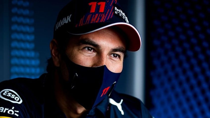 Checo Pérez suelta volante y toma palos de golf durante vacaciones de Fórmula 1