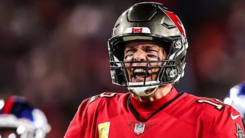 Por error, Tom Brady y Buccaneers hacen videollamada con una secundaria (VIDEO)