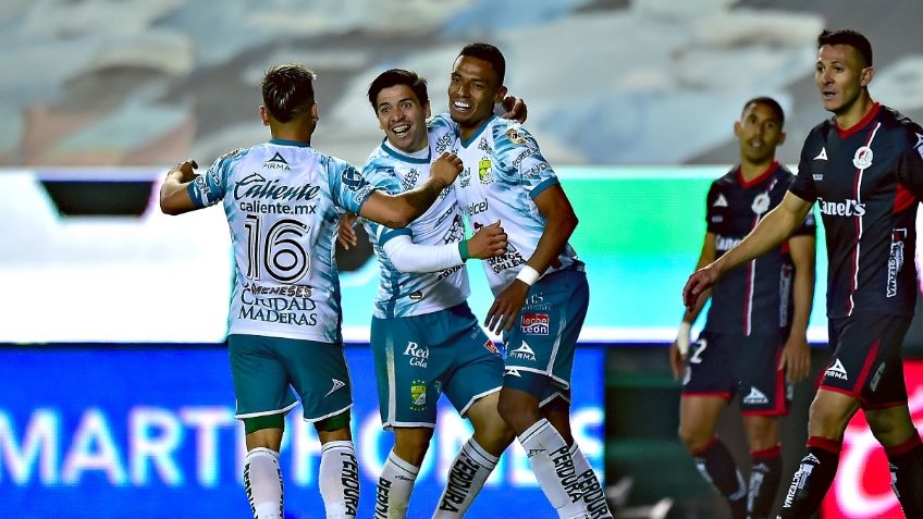 León despierta y vence 3-1 al Atlético de San Luis, con doblete de Víctor Dávila