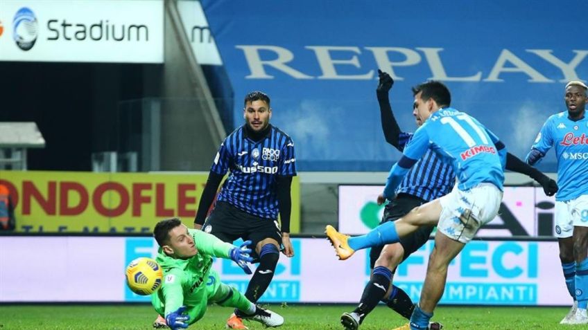 Pese al gol de Chucky Lozano, Napoli cae 3-1 ante Atalanta y se despide de la Copa