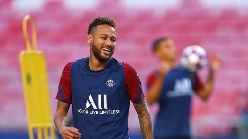 Neymar se burla del penal al Barcelona y luego borra el tuit (FOTO)