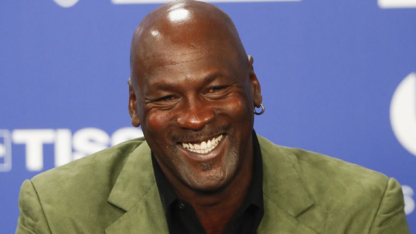 Michael Jordan recibe coqueteos de la dueña de Los Ángeles Lakers