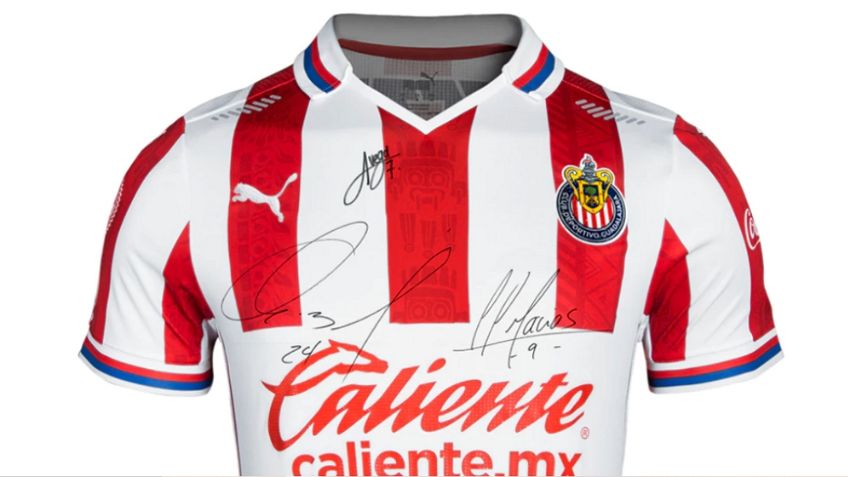 Crece crisis en Chivas: Así ofrecen venta de autógrafos de jugadores en redes
