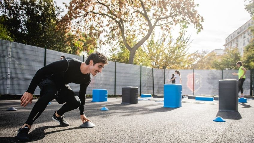 Los mejores ejercicios para adelgazar las piernas, según los expertos