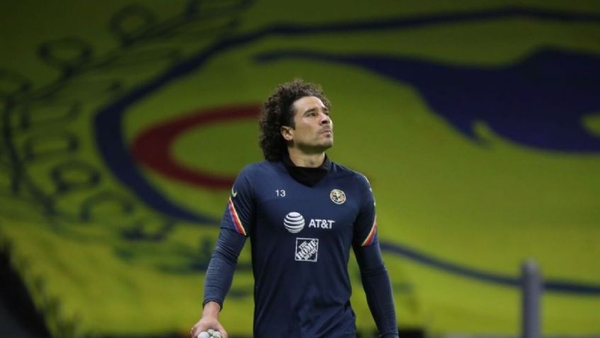 Día de la Bandera es celebrado por la Ligue 1 usando a Guillermo Ochoa