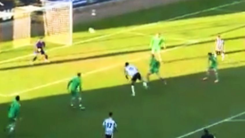 ¡Increíble! Golazo de 'escorpión' en Inglaterra ¿Directo al Puskas?