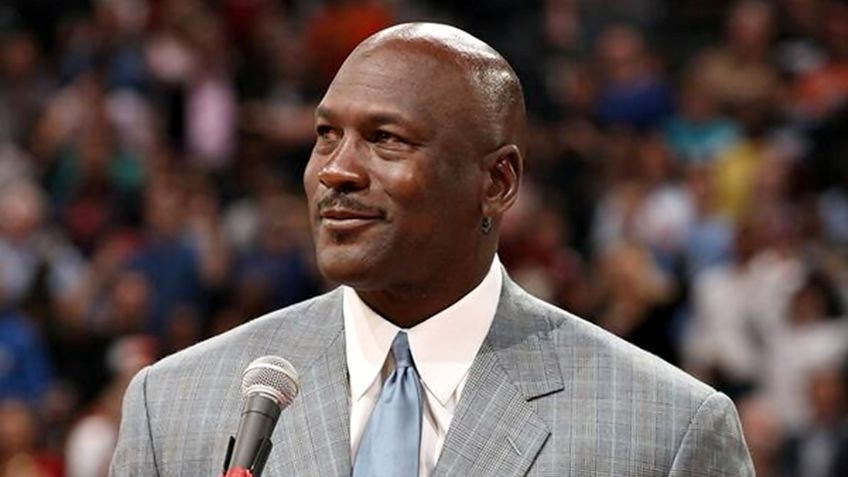 Michael Jordan rompe en llanto tras emotivo discurso de esposa de Kobe Bryant (VIDEO)