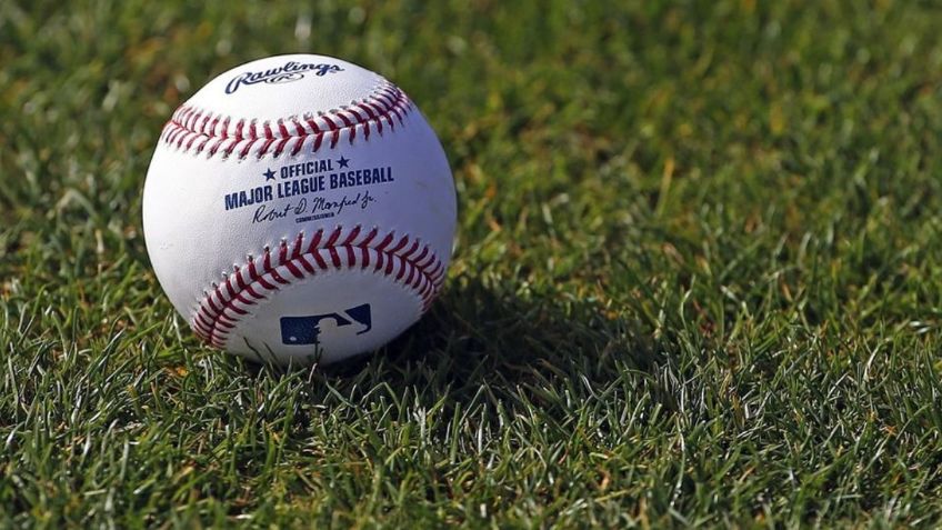 Por racismo, retiran nombre del Salón de la Fama del beisbol