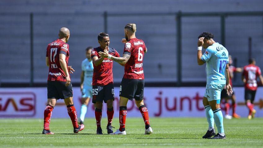 Canelo y Sambueza ponen a Toluca en lo más alto de Liga MX tras golear a Mazatlán