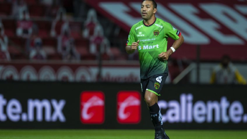 Marco Fabián en nueva polémica tras aparecer de fiesta con DJ Adso