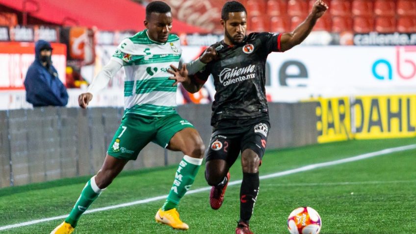 Santos Laguna le pone correa a los Xolos y se impone en la frontera