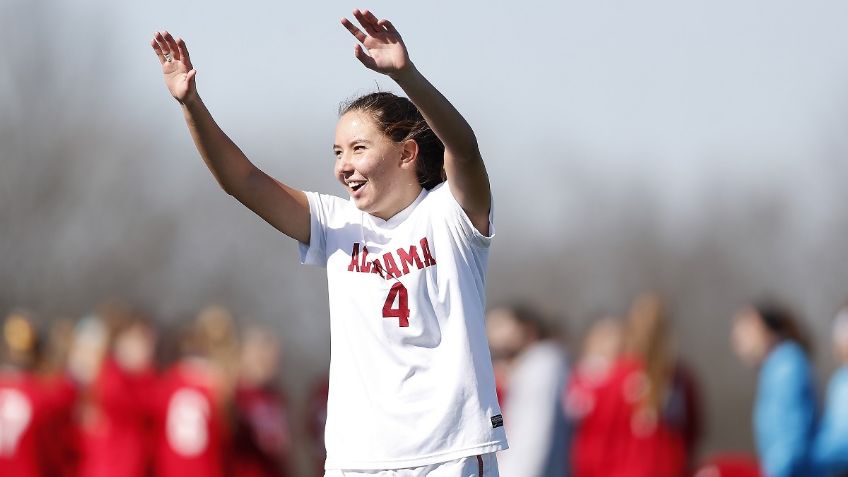 Seleccionada mexicana emula a Hugo Sánchez con impactante chilena (VIDEO)