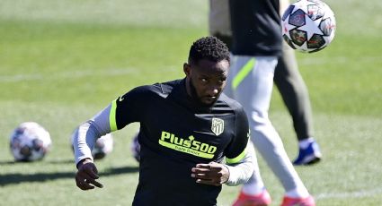 Dembélé se desmaya dramáticamente en práctica de Atlético de Madrid (VIDEO)