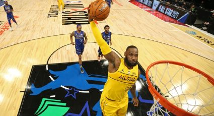 Fantasías de LeBron y Curry se llevan la noche en el All-Star Game de la NBA