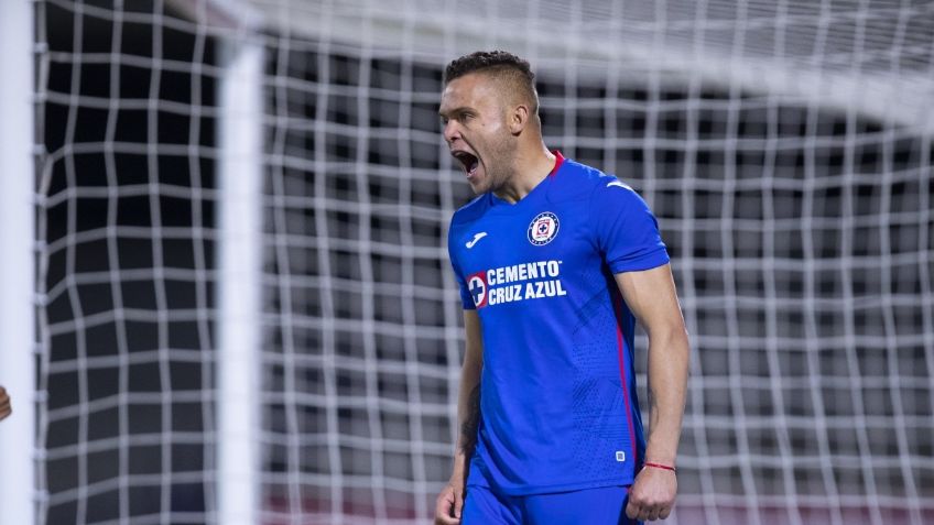 Cabecita Rodríguez da triunfo a Cruz Azul 0-1 sobre Pumas y dispersa los fantasmas