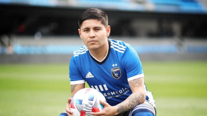 Chofis López causa PELEA en debut en MLS tras patada voladora (VIDEO)