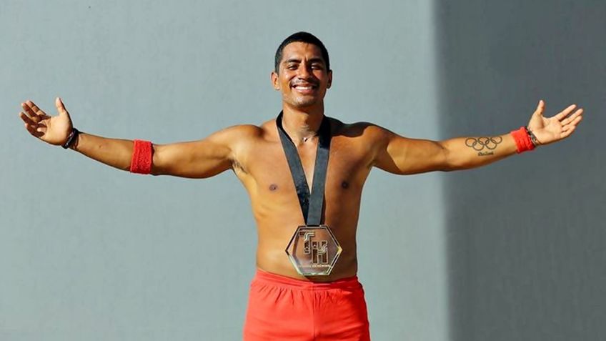 Exatlón México: Heliud Pulido es fan del Cruz Azul e intercambia playera con jugador