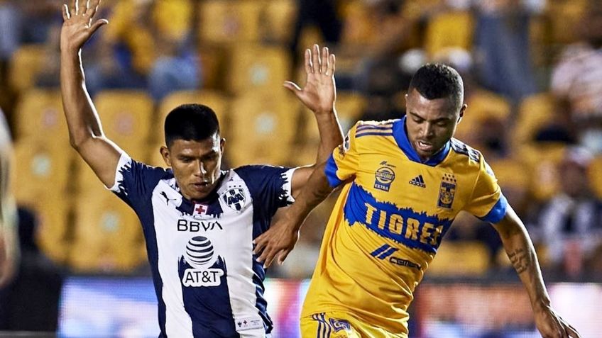 ¿Rafael Carioca agredió con un codazo a árbitra Karen Díaz? VIDEO