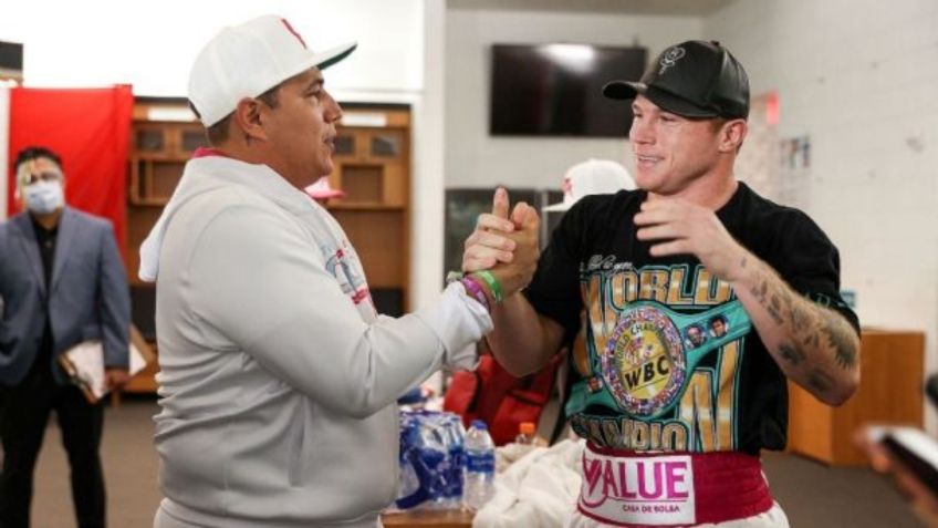 Canelo Team dispara contra Billy Joe Saunders por querer emular a Mayweather