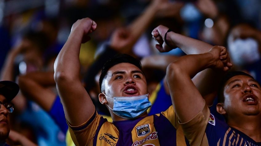 Afición de Atlético San Luis estalla y desata violencia tras humillación (VIDEO)