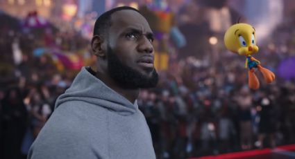 LeBron James se transforma en MEME por escena de Space Jam 2