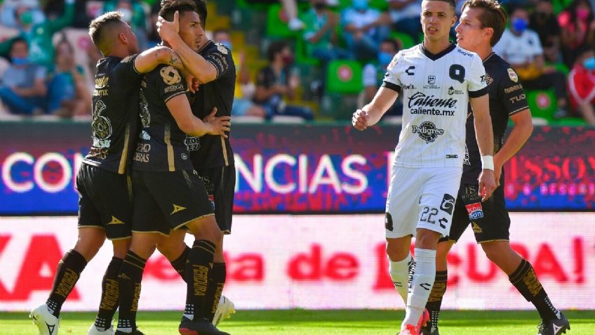 León derrota 2-1 a Querétaro y busca boleto directo a los Cuartos de Final