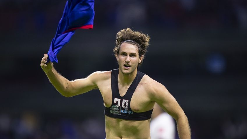 Atleta de Exatlón México publica épico MEME sobre Santiago Giménez y Cruz Azul