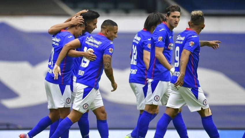 Cruz Azul recibe bendición de AuronPlay para ganar el Guard1anes 2021