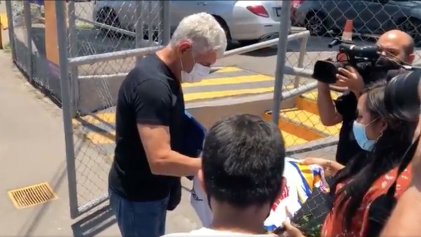 Tuca Ferretti evitó la presentación de Miguel Herrera y dejó advertencia (VIDEO)