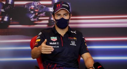 Checo Pérez recibe peculiar felicitación de un 'paisa' colega mexicano