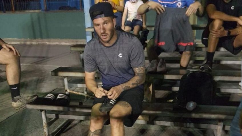 Tigres: Gignac es captado jugando un partido de Fut7 en Nuevo León (VIDEO)