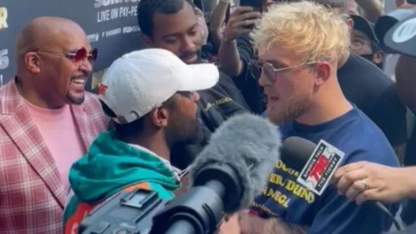 Floyd Mayweather se va a los golpes con Jake Paul en estadio de Miami (VIDEO)