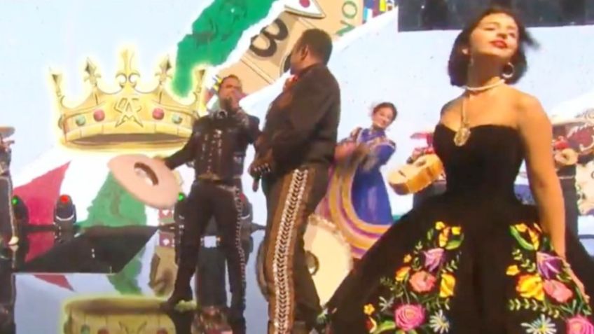 ¡Espectacular¡ Ángela, Leonardo y Pepe Aguilar abren paso al Canelo (VIDEO)