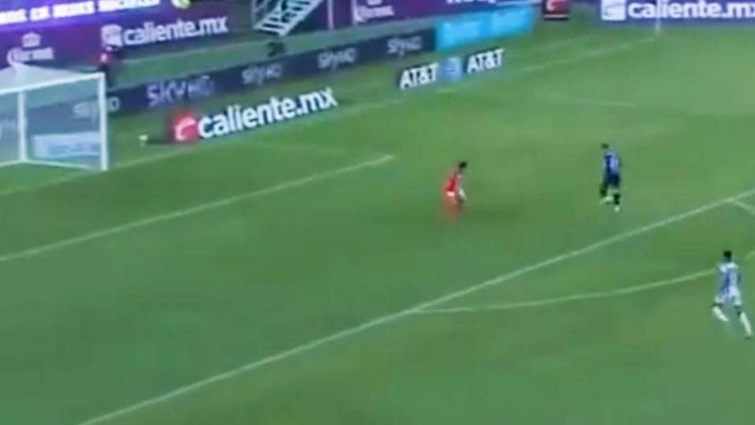 ¡Error garrafal! Falla gol con el portero casi vencido en el Mazatlán vs Pachuca (VIDEO)