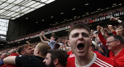 Hooligans arman trifulca tras goleada 5-1 del Manchester United al Leeds (VIDEO VIRAL)