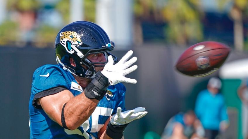 Tim Tebow es cortado por Jaguars tras desastroso juego de pretemporada
